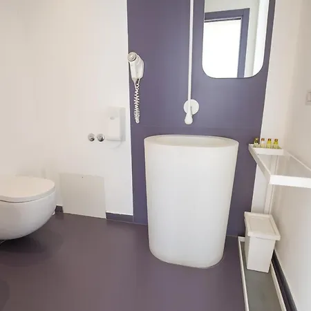 Penzion Le Stanze Di Piazza Cairoli 4*